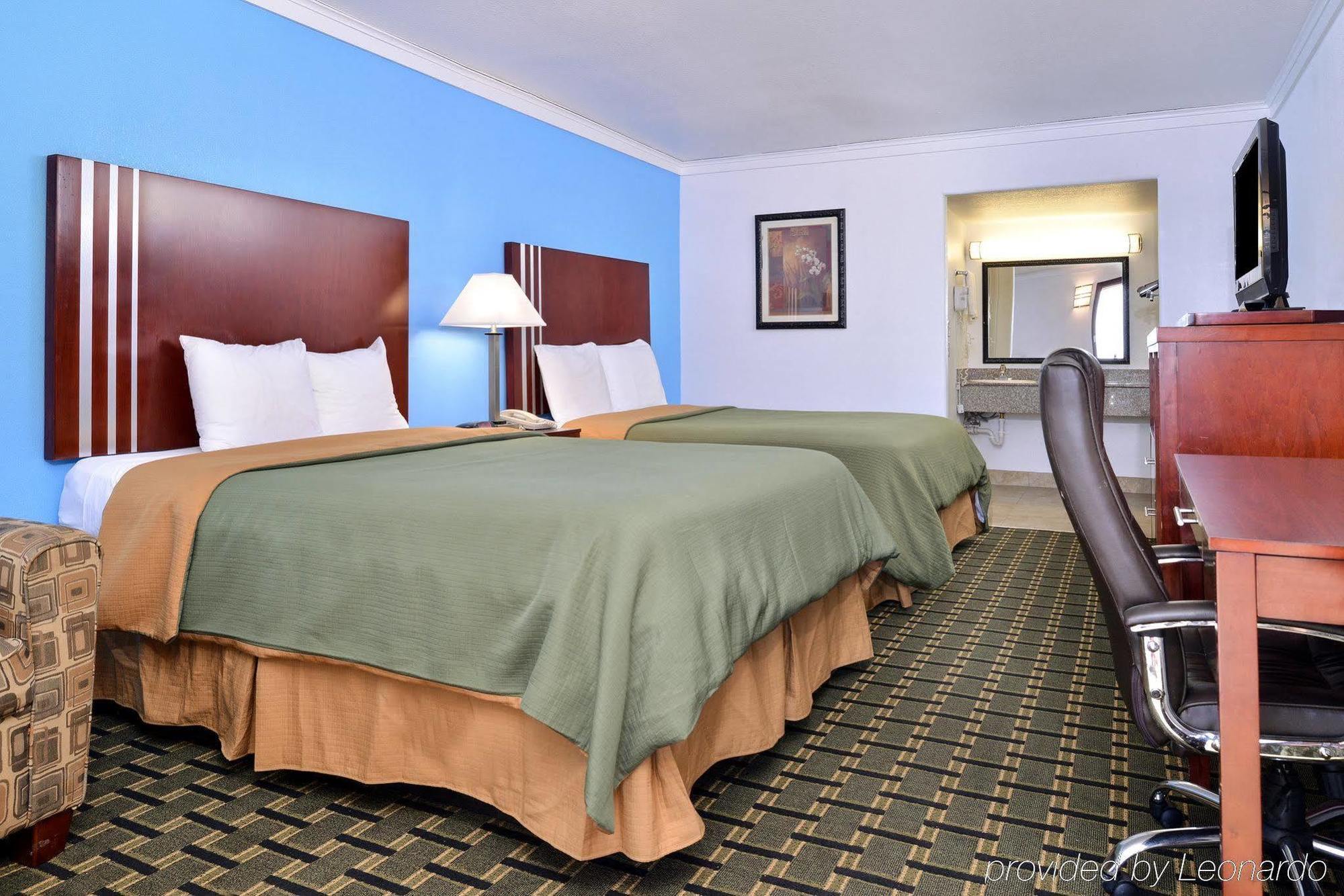 Executive Inn Edmond Extérieur photo