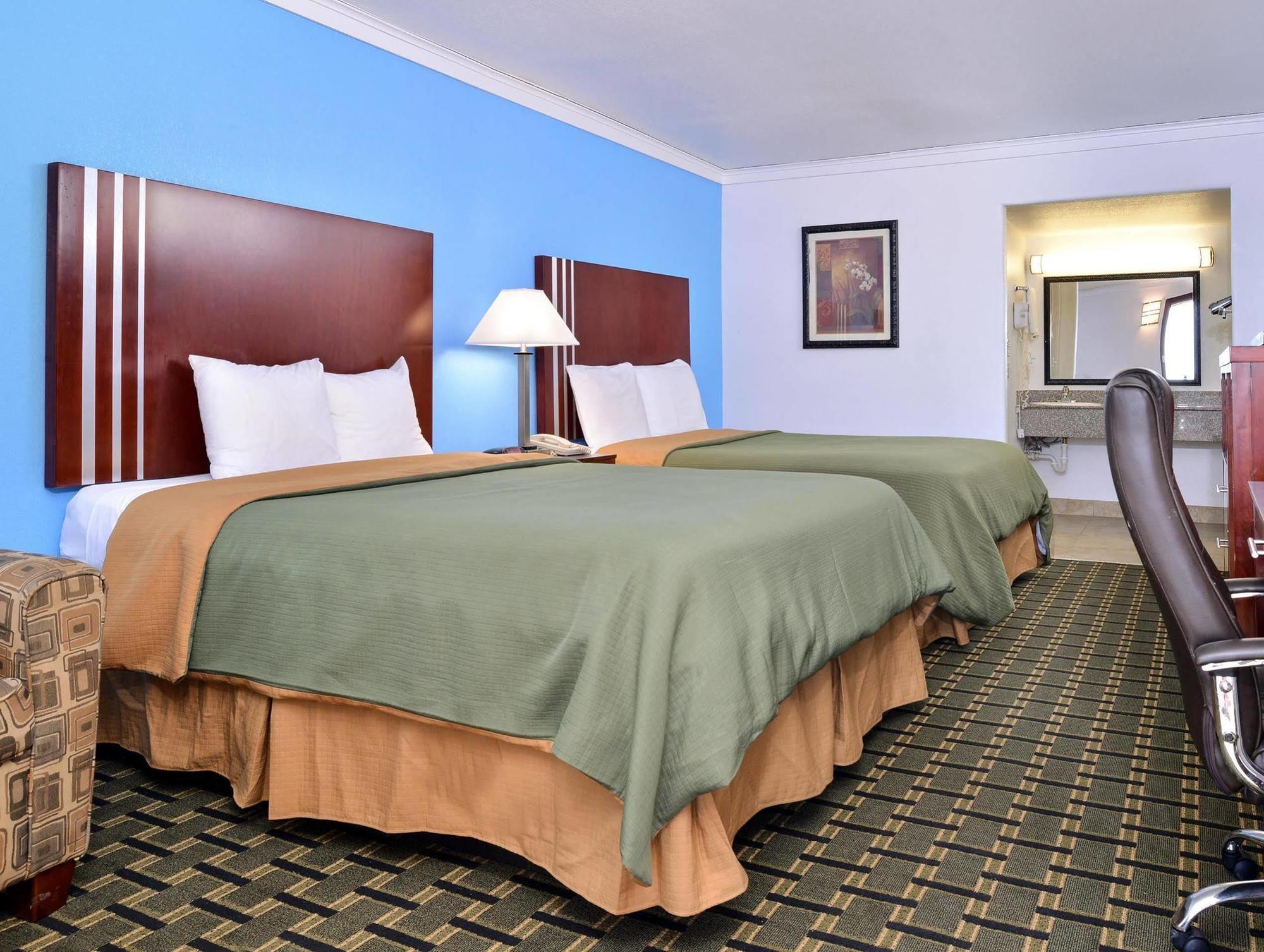 Executive Inn Edmond Extérieur photo